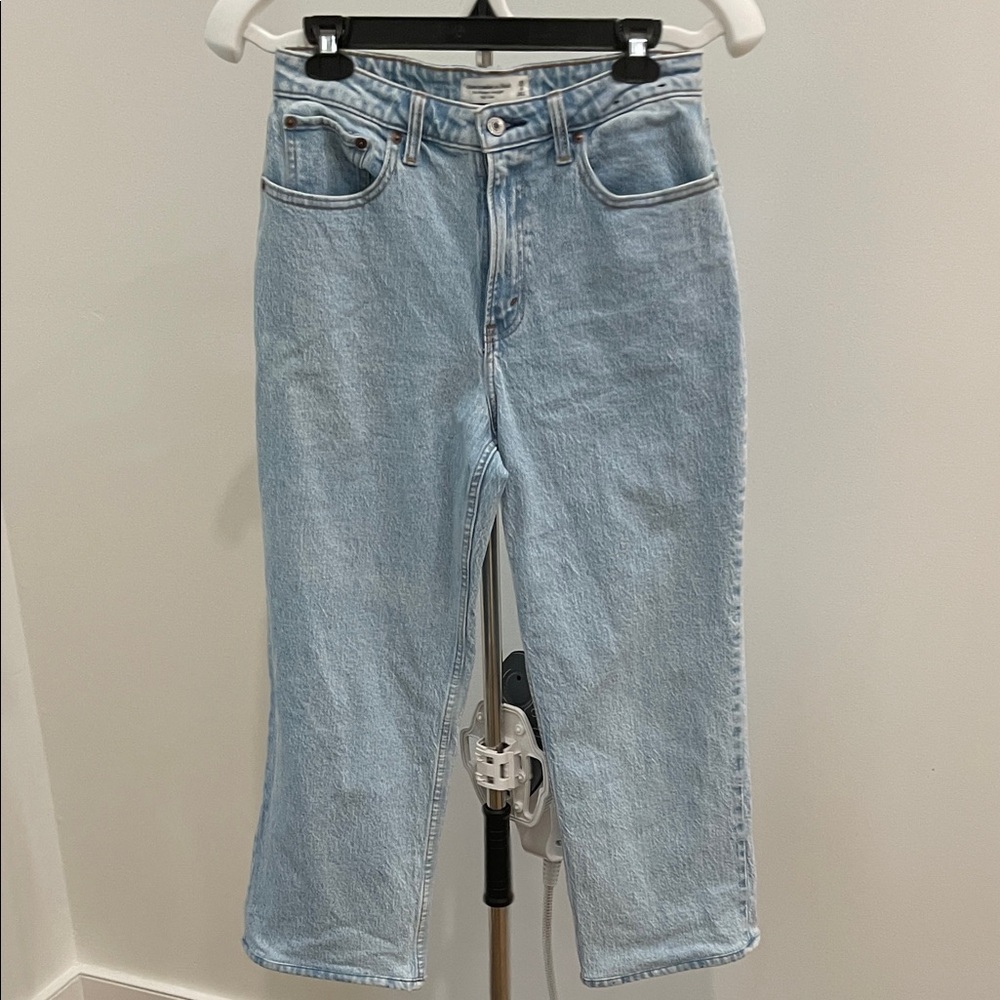 Abercrombie & Fitch Light Wash Straight Leg Jeans